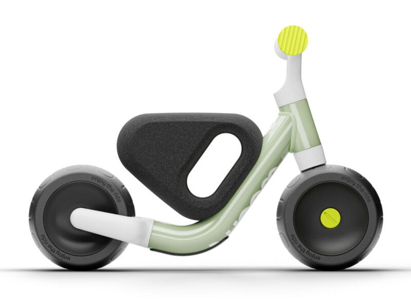 woom WOW  Soft Sprout Green  click to zoom image
